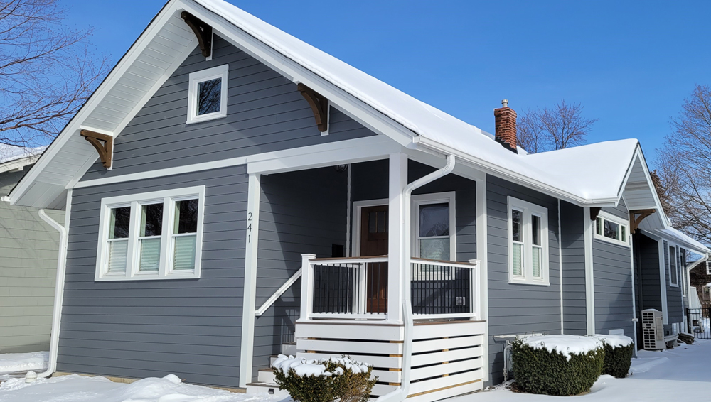 Siding Bungalow
